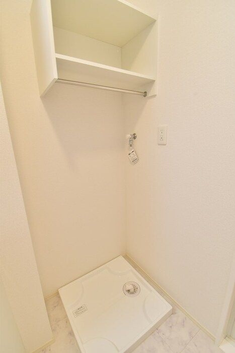 エレガンスコート 屋島の洗面所