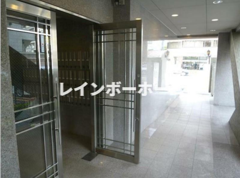 エスペランサK２のエントランス