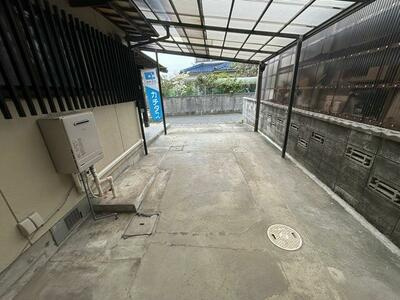 宇部市末広町リフォーム済み戸建ての駐車場