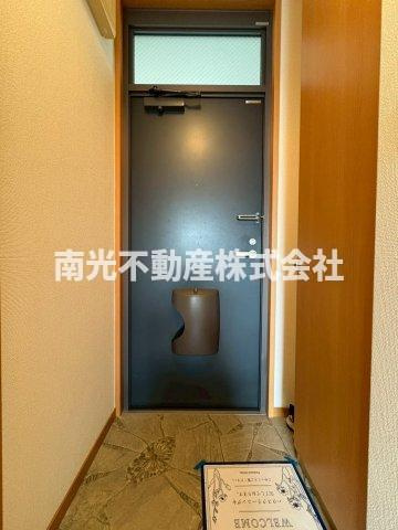 メゾンドゥ長瀬Ⅱの玄関