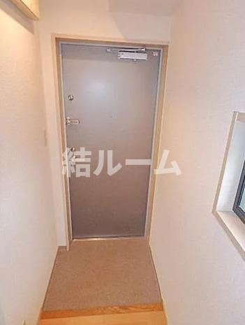 豊島区西池袋４丁目の賃貸マンションの玄関