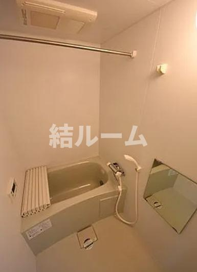 練馬区中村南２丁目のアパートの浴室