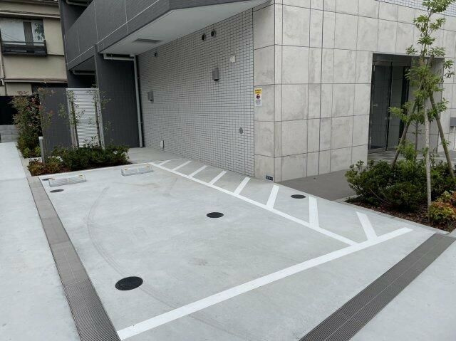 ＧＥＮＯＶＩＡ南千住Ⅵｓｋｙｇａｒｄｅｎの駐車場