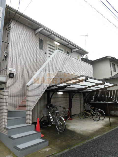 中野区大和町２丁目のアパートの外観