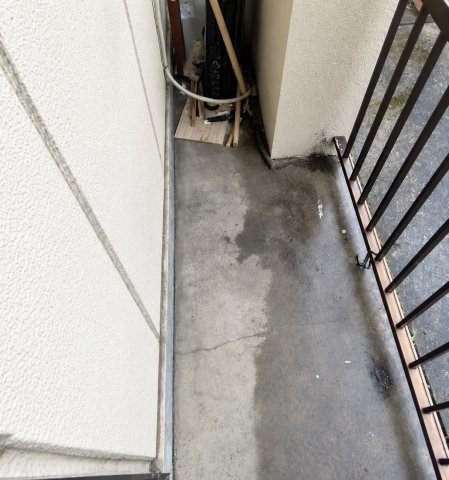 千葉市中央区本町３丁目の賃貸マンションのバルコニー