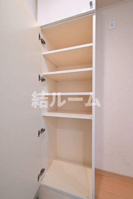 豊島区南大塚１丁目の賃貸マンションの収納