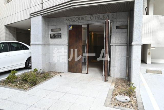 豊島区南大塚１丁目の賃貸マンションのエントランス