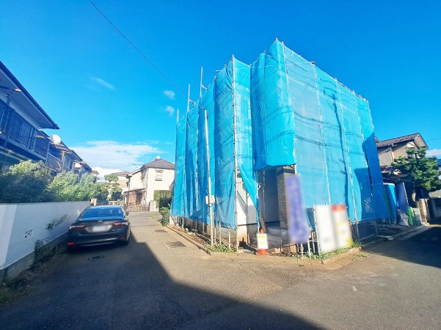 【前面道路含む現地写真】 | 西東京市谷戸町1丁目　新築一戸建住宅　全1棟（保谷店） | スーパーやコンビニも徒歩10分圏内にあり、お買い物の負担も少ないです。