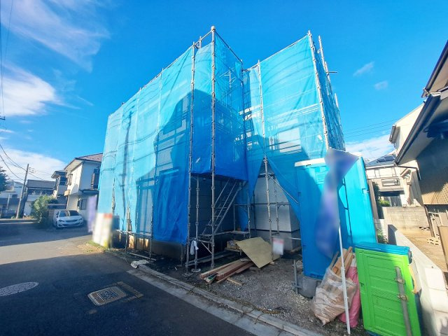 【外観】 | 西東京市谷戸町1丁目　新築一戸建住宅　全1棟（保谷店） | 西・南方向のバルコニーは広々開放的！