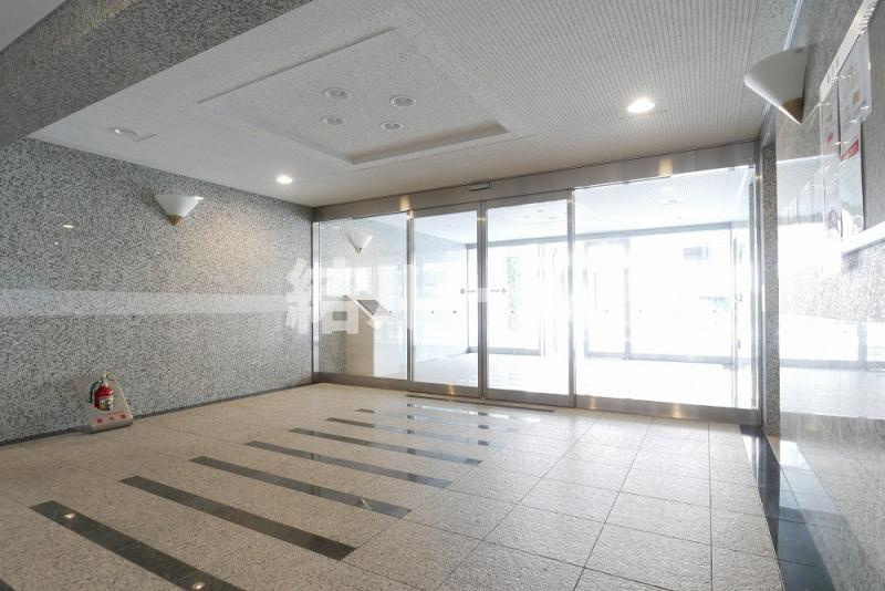 練馬区平和台３丁目の賃貸マンションのロビー
