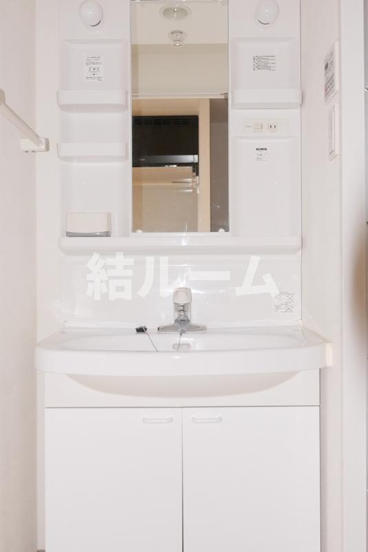 練馬区平和台３丁目の賃貸マンションの洗面所