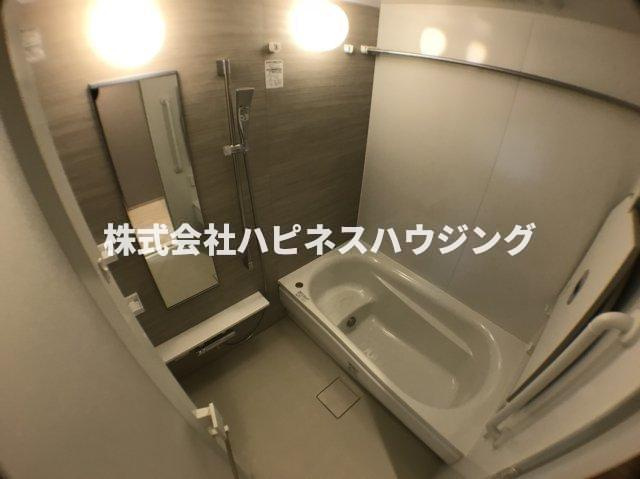 クレストフォルム柏サウスウイングの浴室