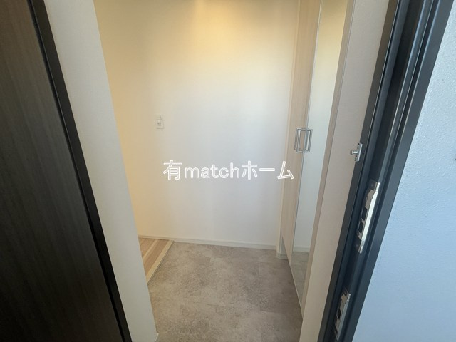 スプランディッド梅田WESTSの玄関