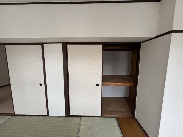 岡崎橋第二市街地住宅の収納