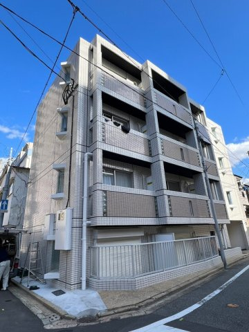 SunMark平尾駅前の外観