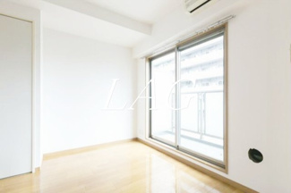 【居間・リビング】 | セレーノ品川 | 洋室のお部屋です。