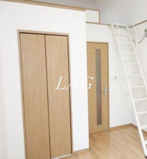 【居間・リビング】 | ＡＱＵＡ　ＴＥＲＲＡＣＥ | 洋室のお部屋です。