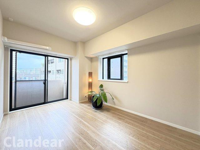 オリンポス八広の洋室|ドキドキの新生活も、安心してスタート。ぴったりの住まいを見つけませんか？クランディアが一緒に住まい選びをサポートします‼　まずは、お気軽にお問合せください　＃クランディア