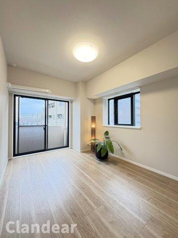 オリンポス八広の洋室|ドキドキの新生活も、安心してスタート。ぴったりの住まいを見つけませんか？クランディアが一緒に住まい選びをサポートします‼　まずは、お気軽にお問合せください　＃クランディア