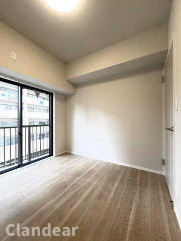 オリンポス八広の寝室|ドキドキの新生活も、安心してスタート。ぴったりの住まいを見つけませんか？クランディアが一緒に住まい選びをサポートします‼　まずは、お気軽にお問合せください　＃クランディア