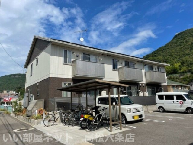 シャインポート屋島Ⅳ　A棟