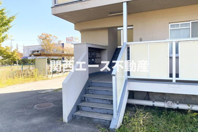 【エントランス】 | ビレッジハウス中村