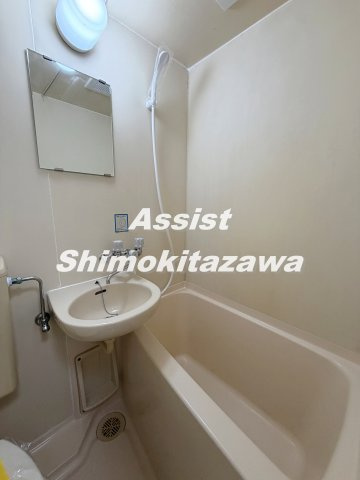 池尻アサカコーポの浴室