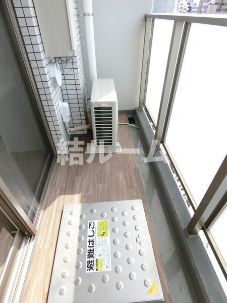 川口市西川口１丁目の賃貸マンションのバルコニー