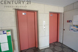 エレベーター2基付き