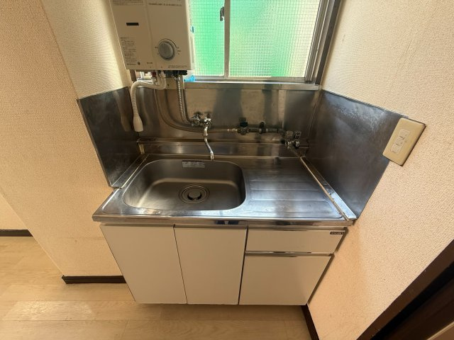 第一田中ビルのキッチン