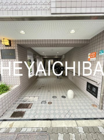 ジャネス菊水のエントランス