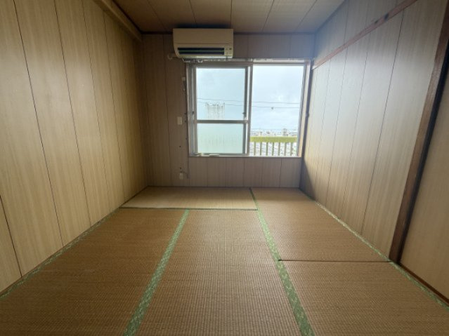  | 朝アパート | エアコンは撤去予定