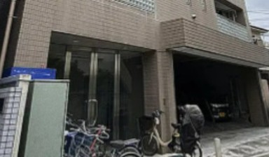 フラット恵潤のエントランス