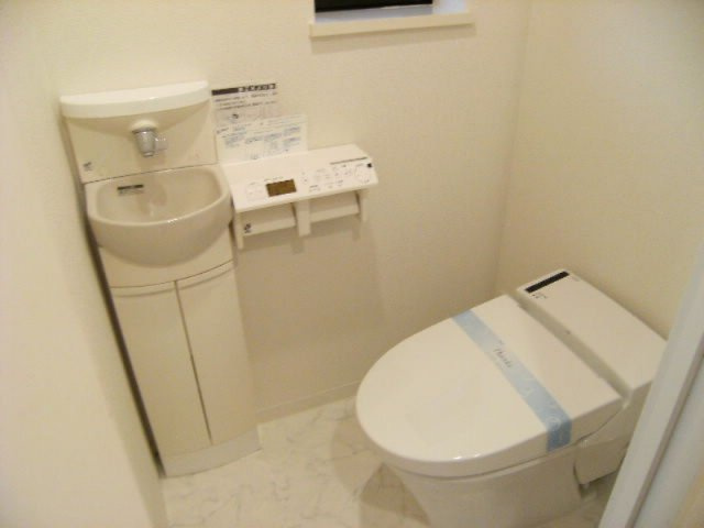 ノアール岡町のトイレ