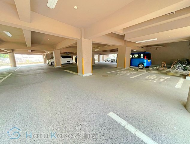 【駐車場】 | グランデ元塩【名古屋市賃貸・SRC造】