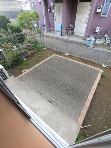 【庭】