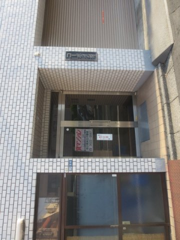 コーポ石井のエントランス