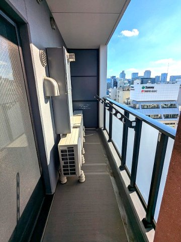 FRENCIA御徒町のバルコニー