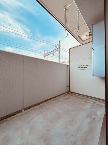 フリーデ明石駅前のバルコニー