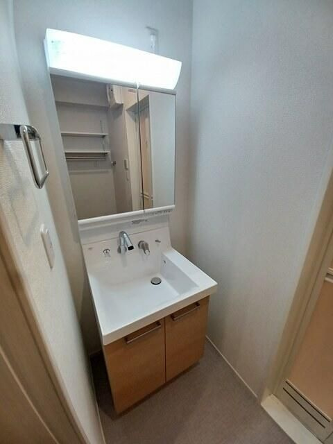 アンソレイエ町屋の独立洗面台
