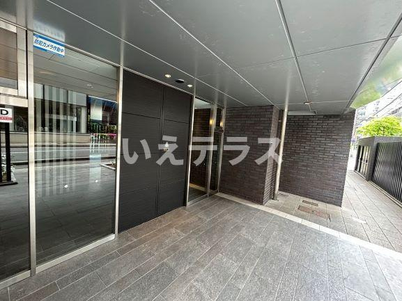 レジディア神戸磯上のエントランス