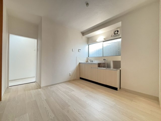 鳳東町7丁　テラスハウスのその他