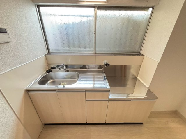 鳳東町7丁　テラスハウスのその他
