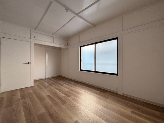 鳳東町7丁　テラスハウスのその他
