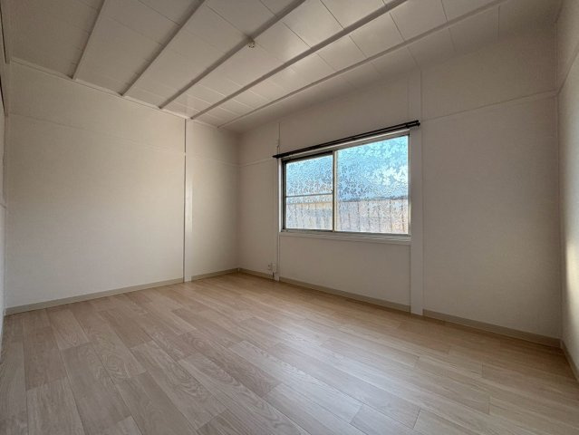 鳳東町7丁　テラスハウスのその他
