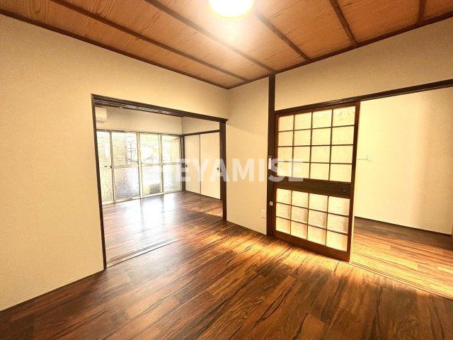 PEACE HOME 白木の居間・リビング