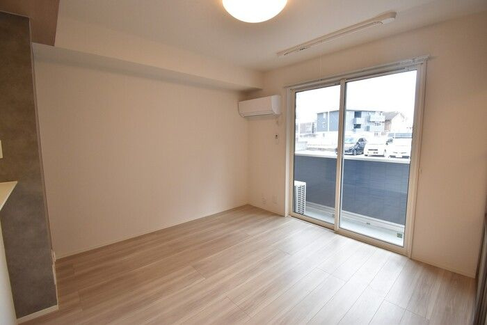 Ｄ－ＲＯＯＭ春日Ａの居間・リビング