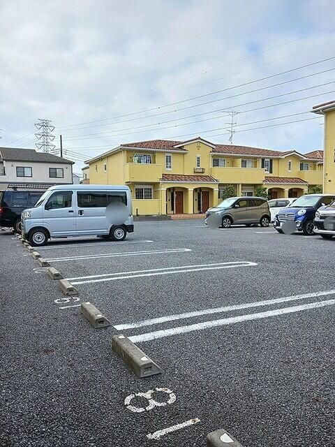 アンジェリカーレⅢの駐車場