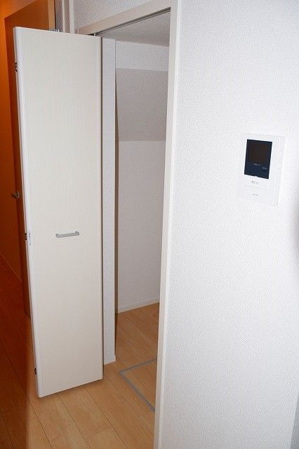 オレンジヒルズ論田Ｃの収納