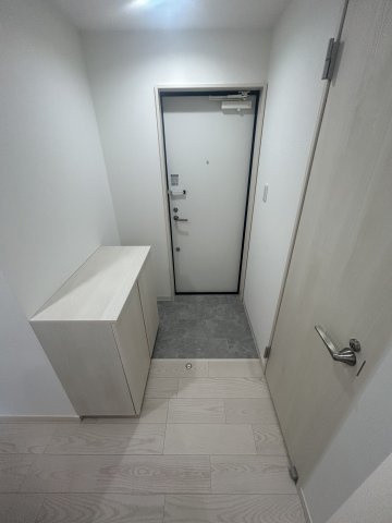 ヴェルメゾン三津屋中の玄関